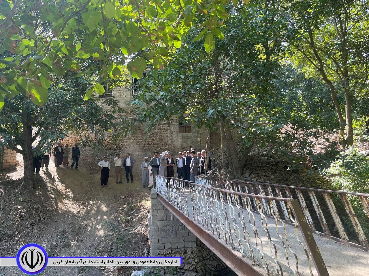 بازدید فرماندار شهرستان میرآباد از روستای زله