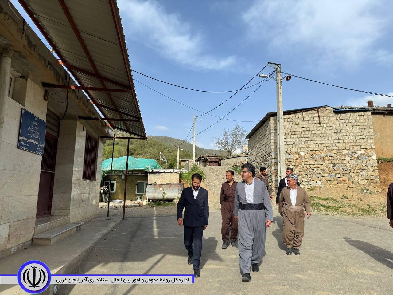 بازدید میدانی فرماندار میرآباد از روستای دورافتاده "دولی خانوان"