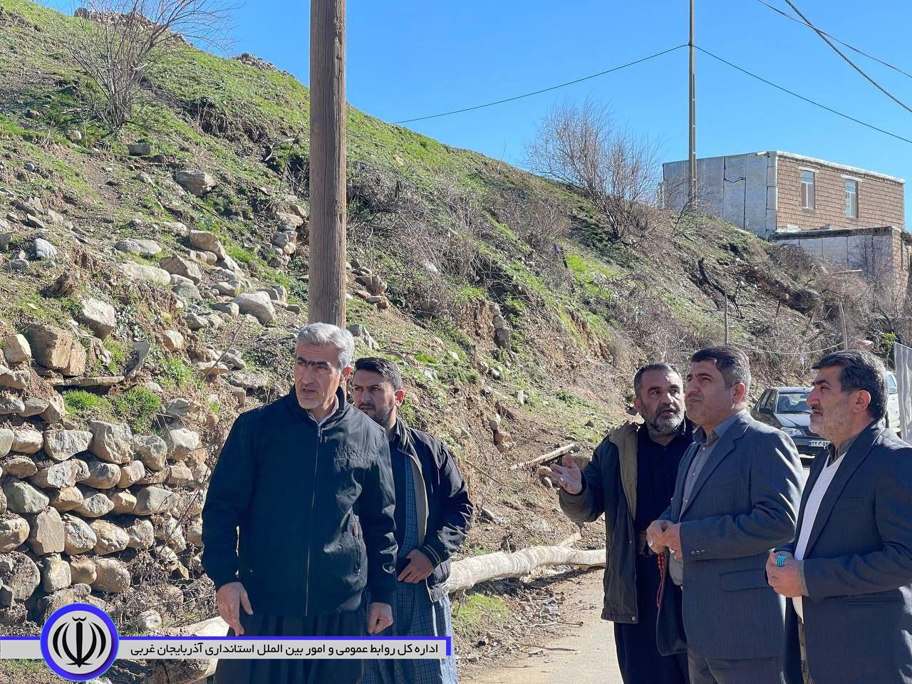 بازدید میدانی فرماندار میرآباد از روستای واوان مرکز بخش زاب شهرستان