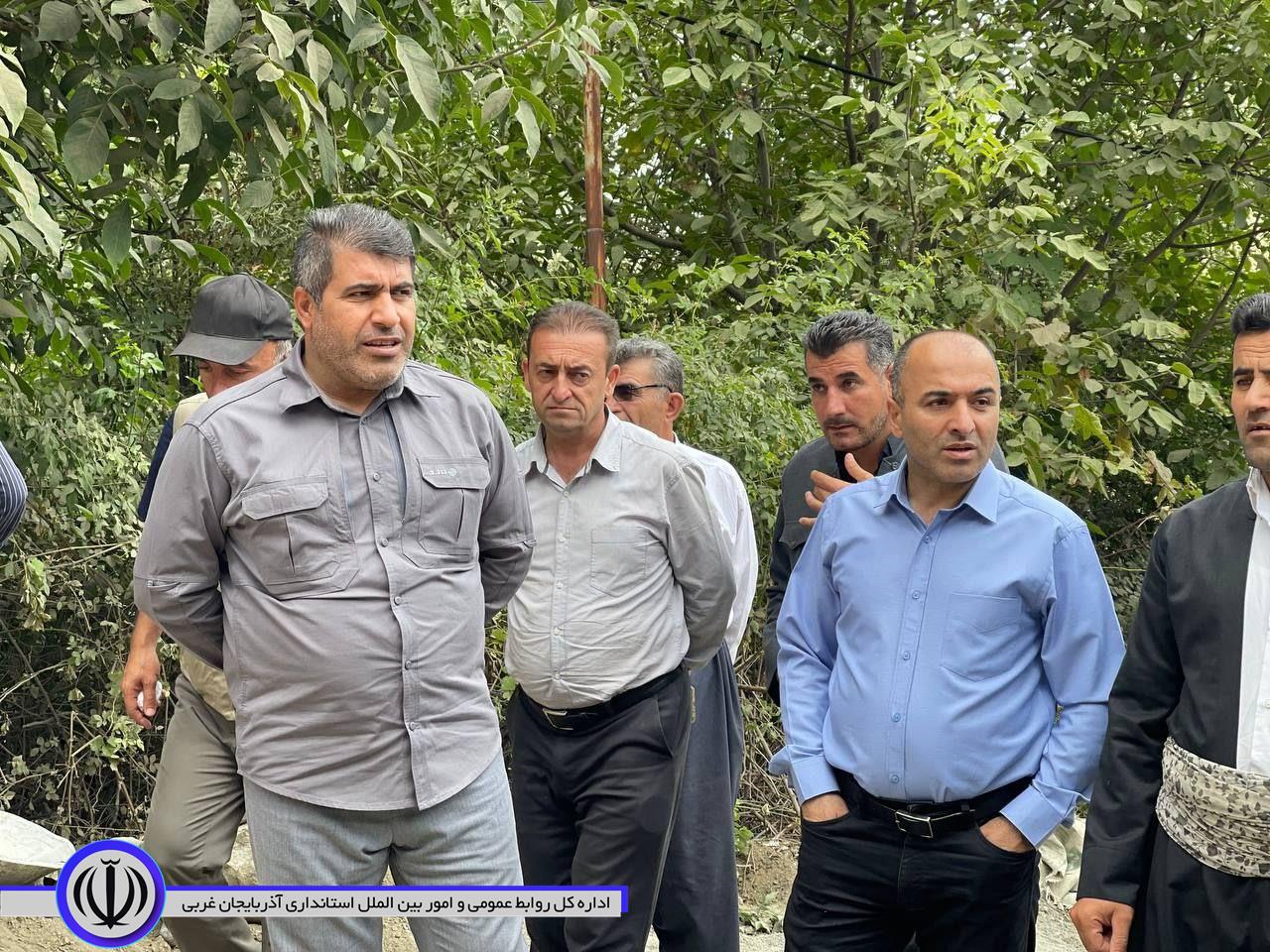 بازدید فرماندار از پروژه دیوار حائل سنگی و روستای کانی زرد