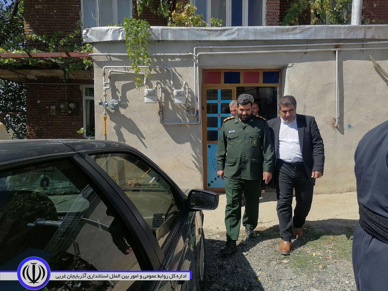 تکریم خانواده معظم شهدا به مناسبت گرامیداشت هفته دفاع مقدس
