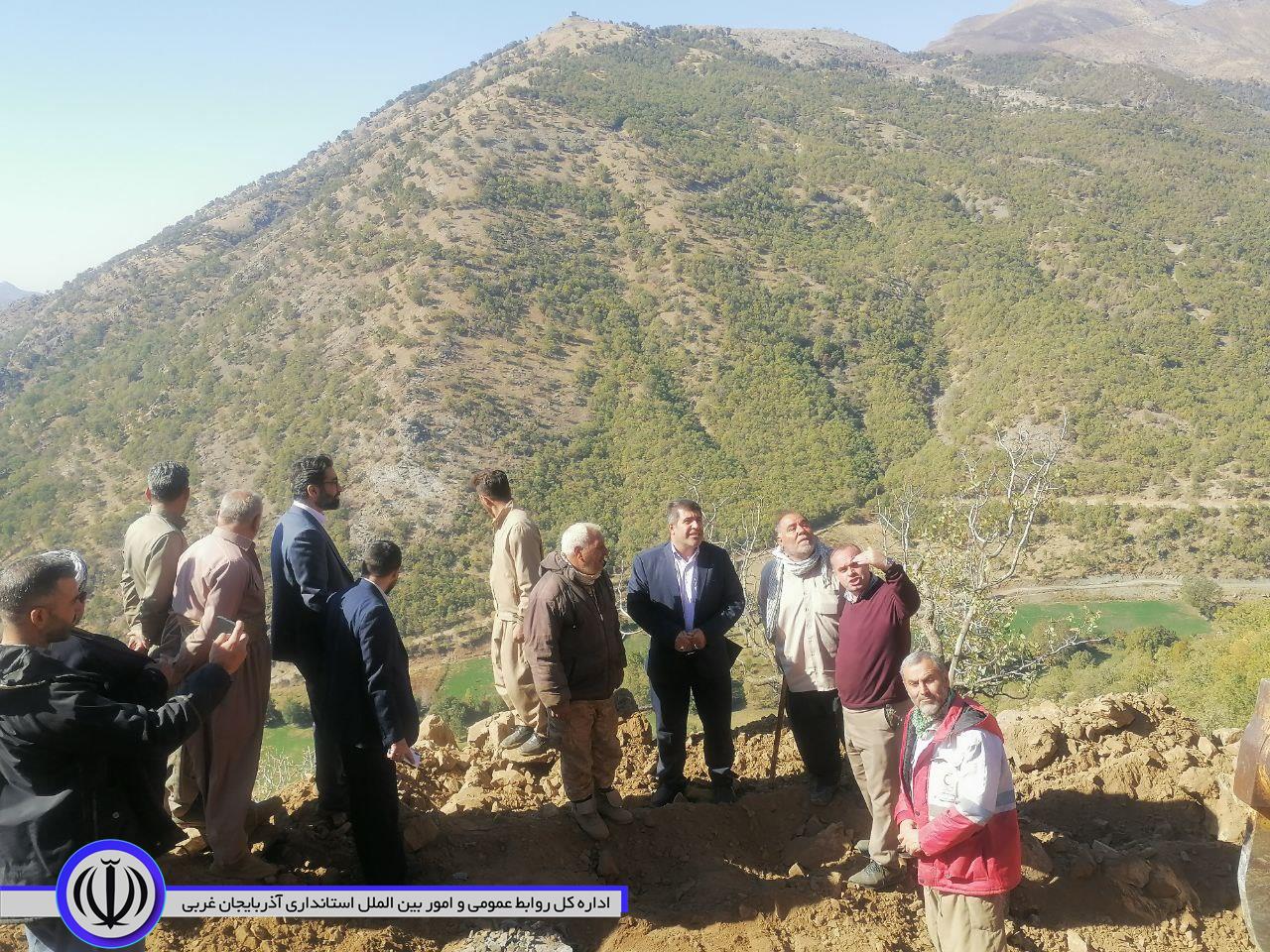 تداوم عملیات احداث واریانت و مسیر ارتباطی جدید روستای "دولتو نعلین"