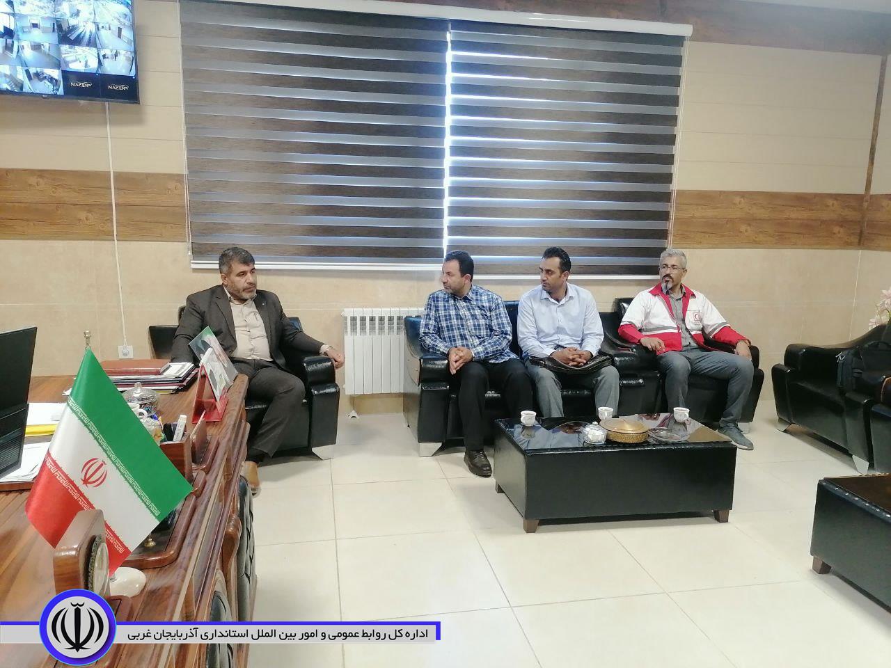 دیدار فرماندار میرآباد با مسئولین سازمان جمعیت هلال احمر استان و شهرستان