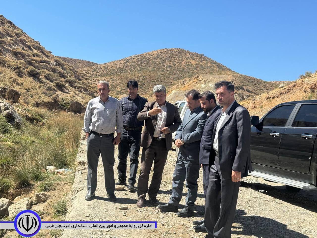 بازدید بخشداری مرکزی شهرستان میرآباد بهمراه معاونت فنی و مهندسی شرکت آب و فاضلاب استان از پروژه های تأمین آب شرب پایدار شهر میرآباد