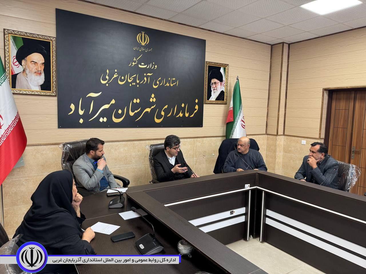 دیدار سرپرست شبکه بهداشت و درمان شهرستان های سردشت و میرآباد با فرماندار جدید میرآباد