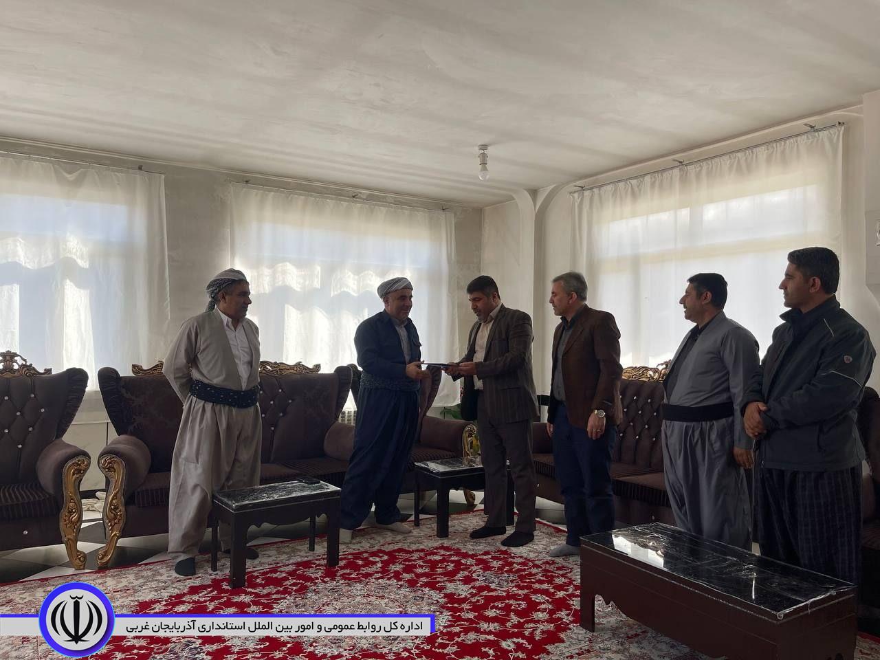 دیدار فرماندار میرآباد و جمعی از مسئولین با امام جمعه