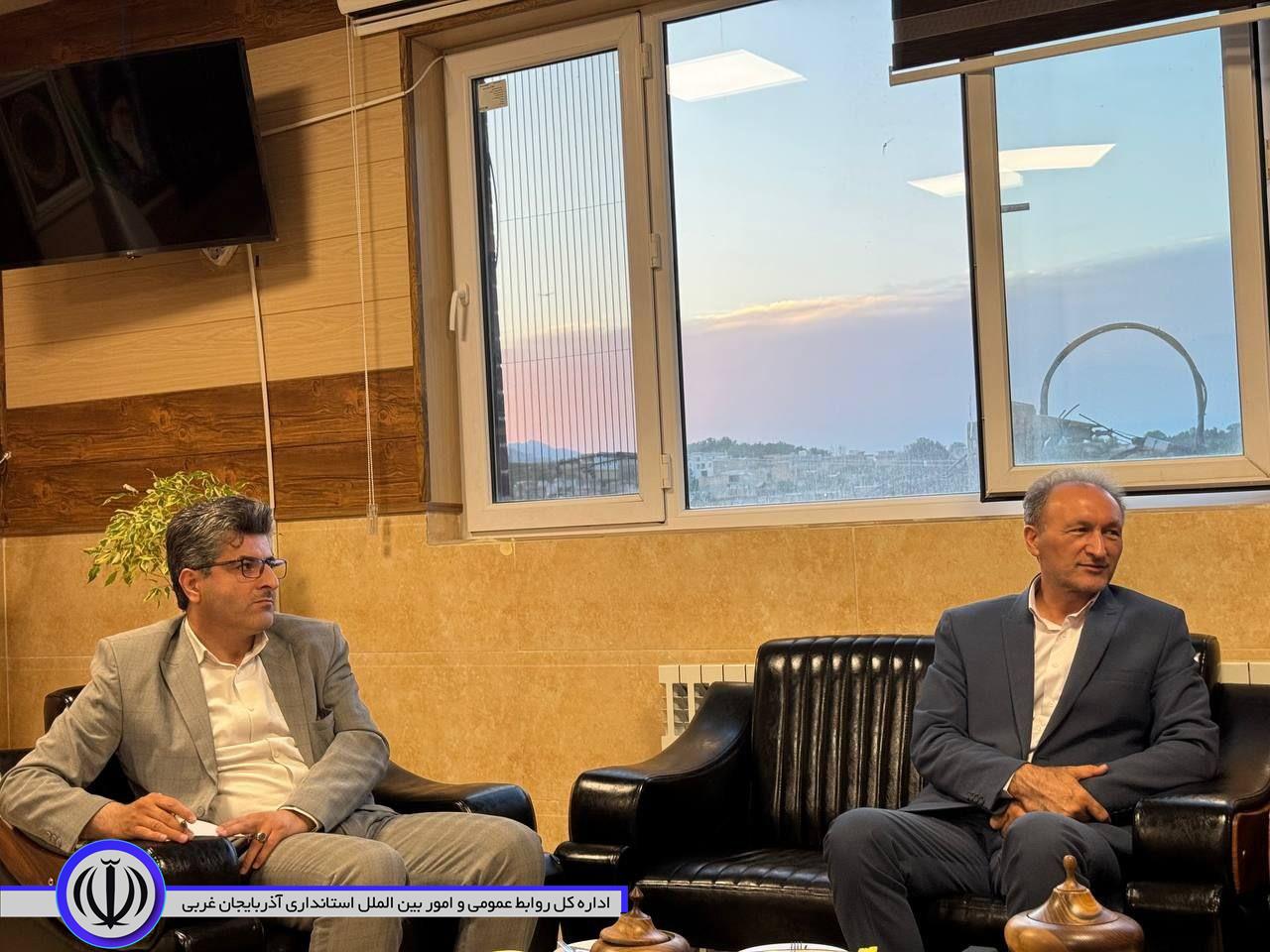 دیدار مدیرعامل شرکت آب و فاضلاب استان آذربایجان غربی با فرماندار میرآباد