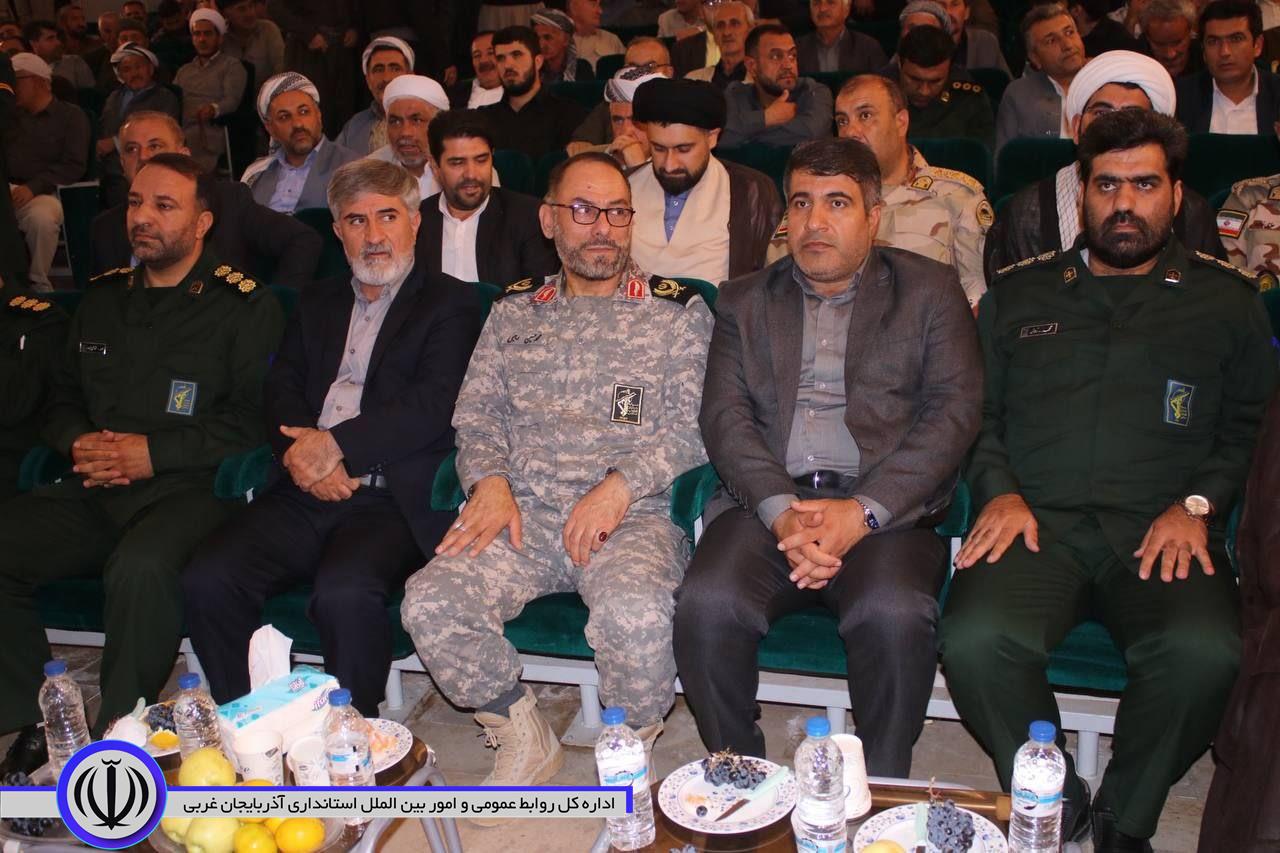 آیین تکریم و معارفه فرمانده سپاه پاسداران انقلاب اسلامی شهرستان های سردشت-میرآباد