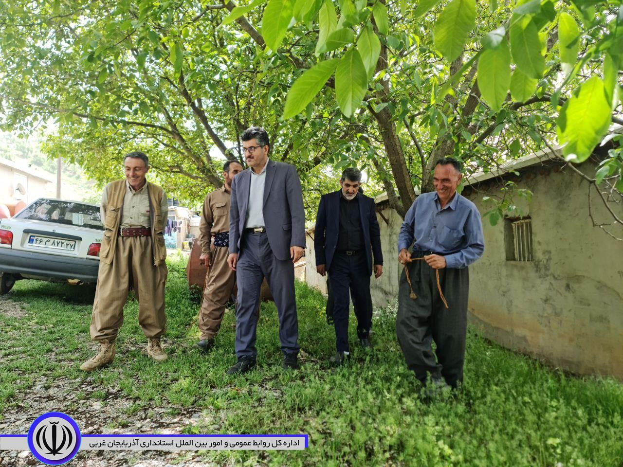 بازدید فرماندار میرآباد از روستای "گومان" و روستای "نیسک آباد"