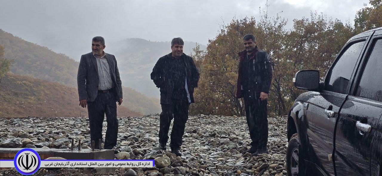 بازدید فرماندار میرآباد از دو پروژه ورزشی در حال احداث این شهرستان