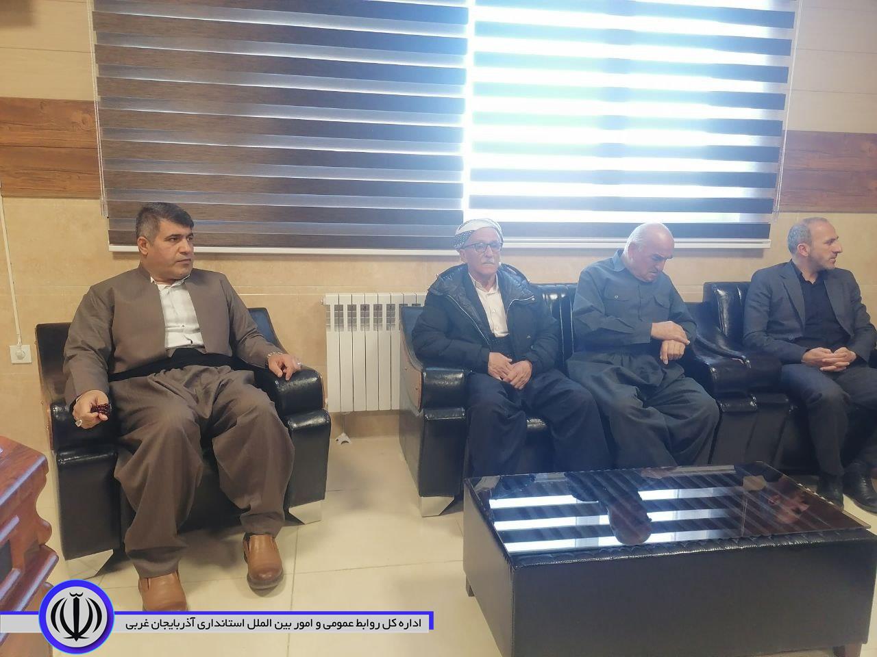 دیدار نوروزی جمعی از معتمدین، مدیران و مسئولین ادارات شهرستان با فرماندار میرآباد