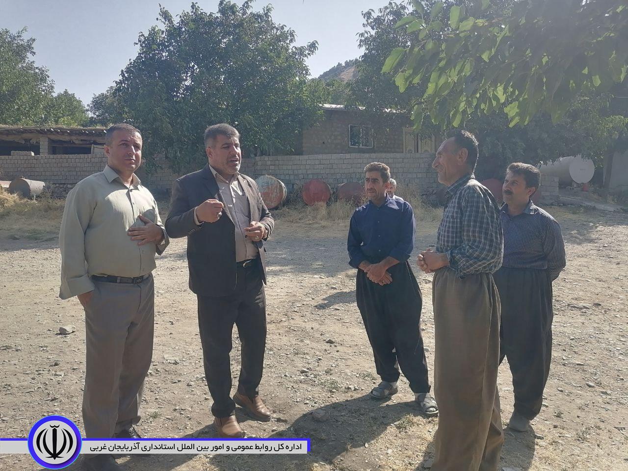 بازدید فرماندار میرآباد از روستای فاقد دهیاری نیسک آباد از توابع بخش زاب