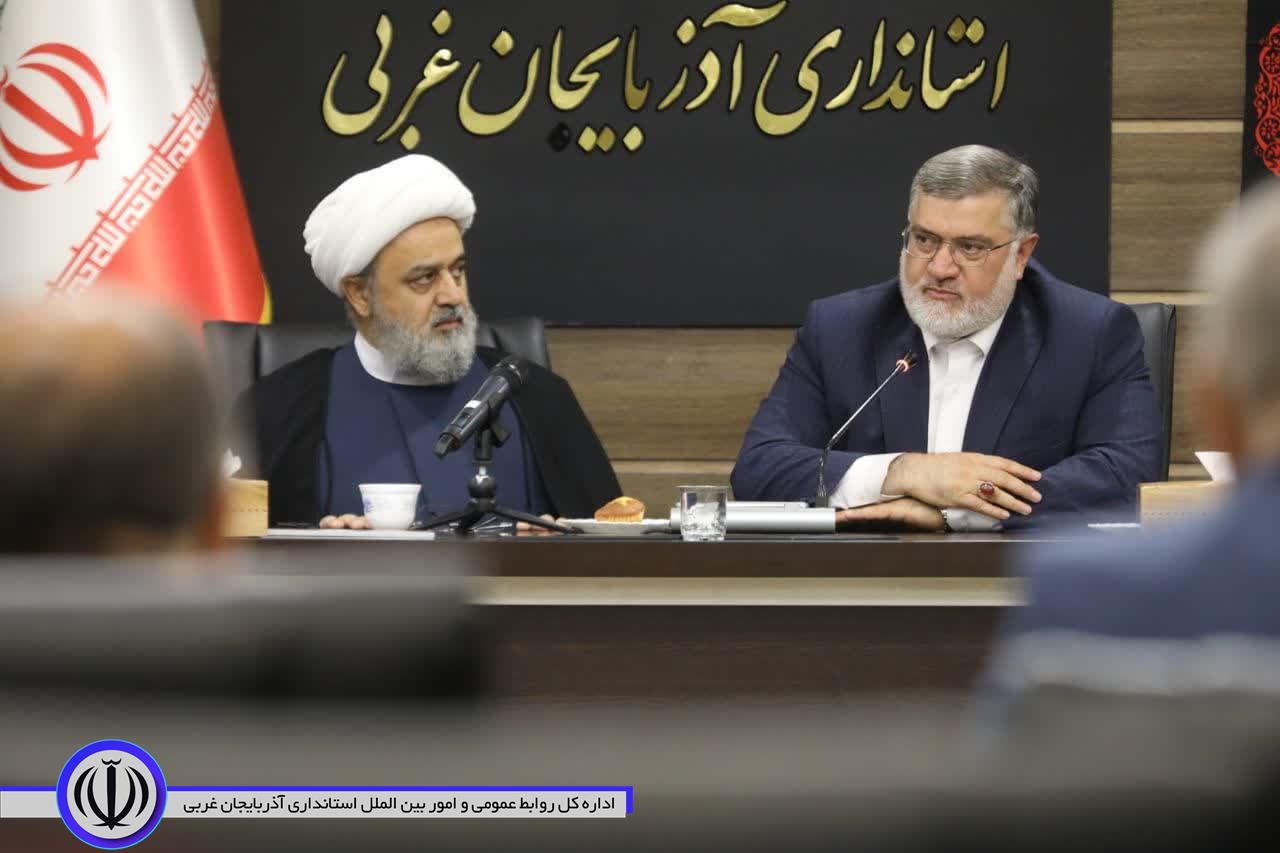 پیام برگزاری اجلاس وحدت اسلامی، امنیت پایدار در منطقه است / علمای شیعه و اهل سنت آذربایجان غربی سرمایه ای ارزشمند برای وحدت هستند
