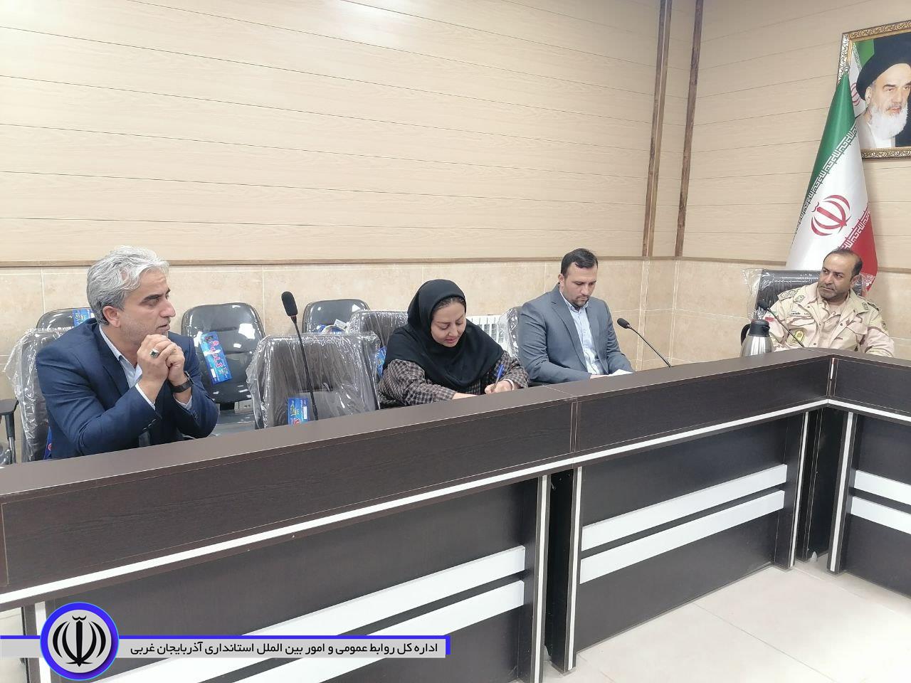 برگزاری جلسه پیشگیری از رفتارها و اقدامات خود آسیب رسان در شهرستان میرآباد