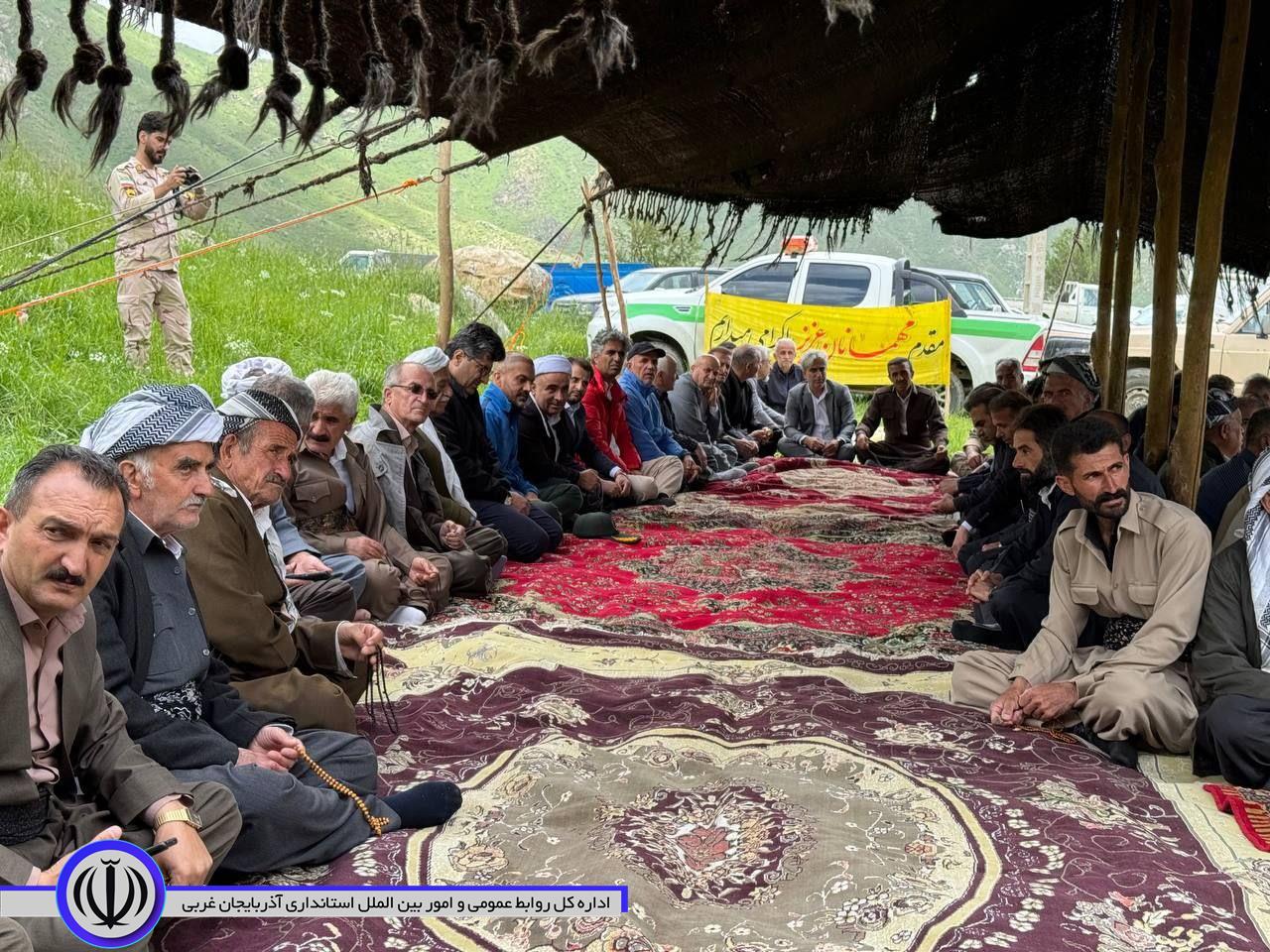 برگزاری جشن ییلاق و همایش گرامیداشت روز ملی مرتع و مرتع داری در دشت وزینه شهرستان میرآبا