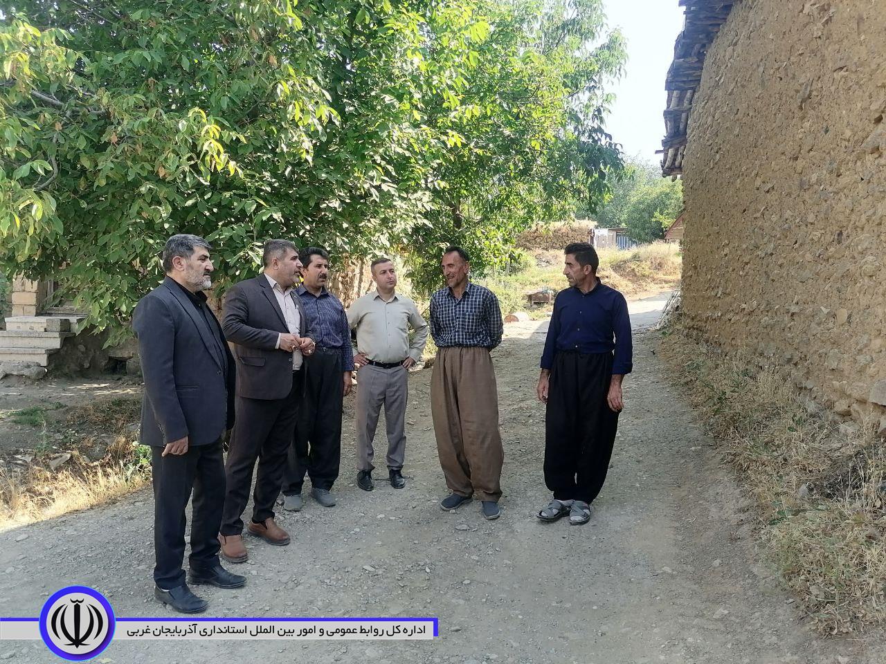 بازدید فرماندار میرآباد از روستای فاقد دهیاری نیسک آباد از توابع بخش زاب
