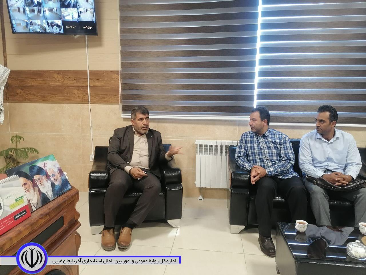 دیدار فرماندار میرآباد با مسئولین سازمان جمعیت هلال احمر استان و شهرستان