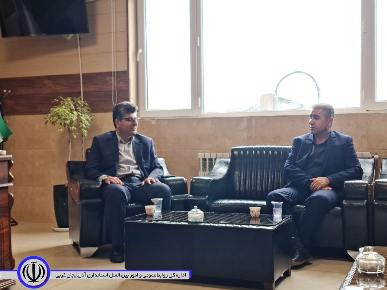 دیدار رؤسای برق شهرستان های میرآباد و سردشت با فرماندار میرآباد