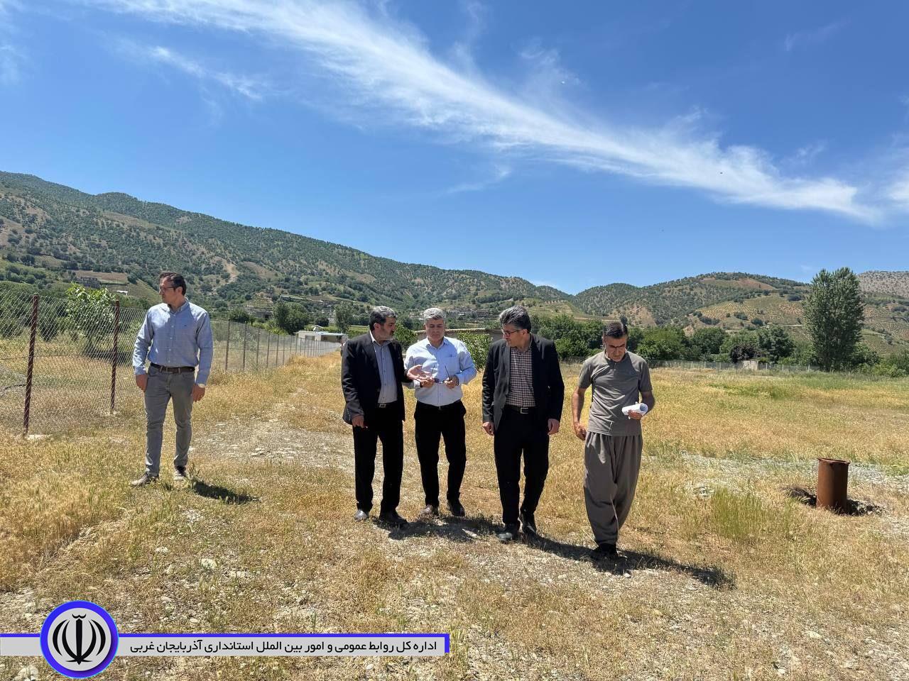 بررسی و بازدید فرماندار شهرستان میرآباد از وضعیت آب شرب روستای واوان