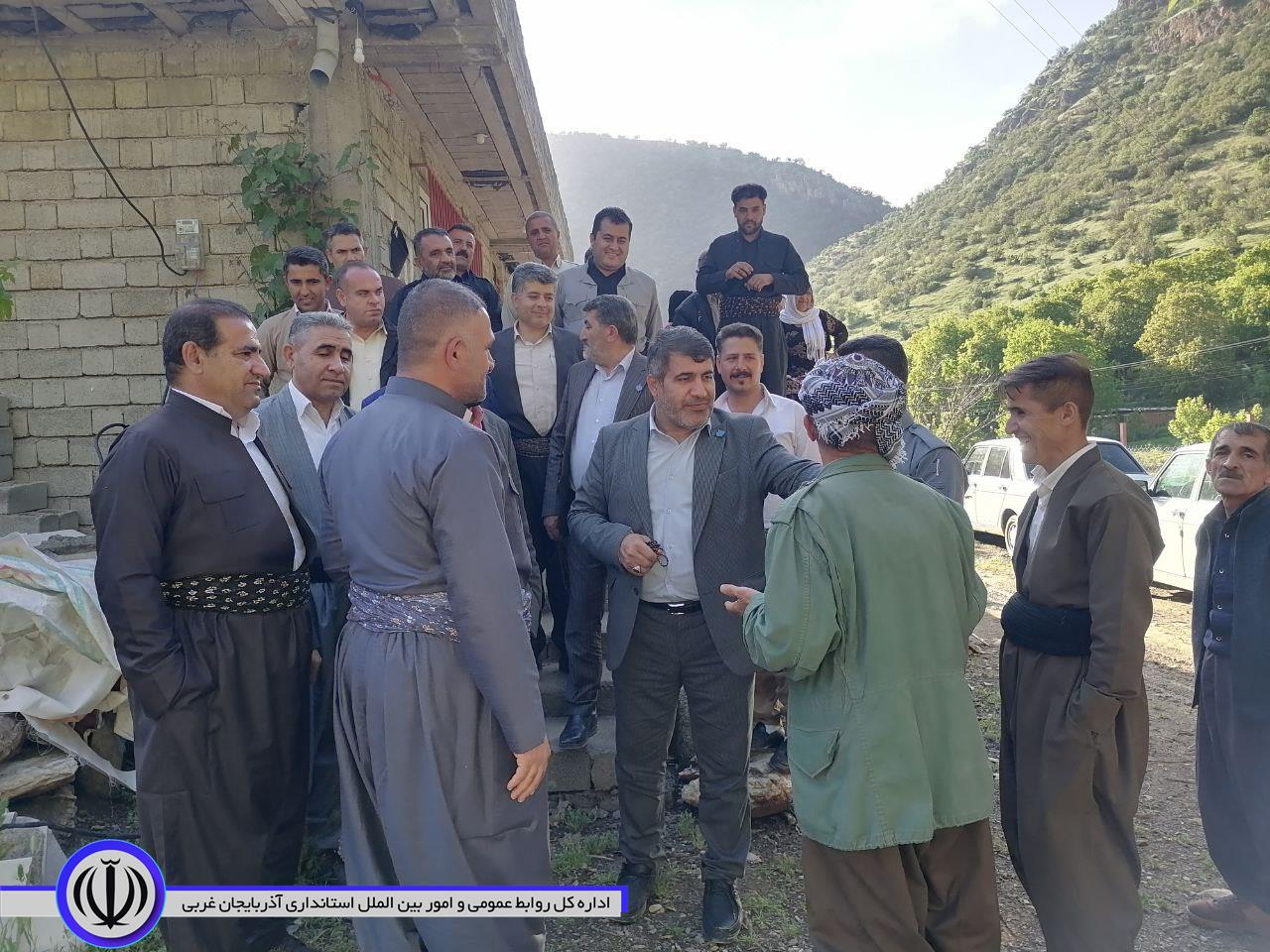 حضور و برگزاری نشست صمیمی با ساکنین روستای برده سور