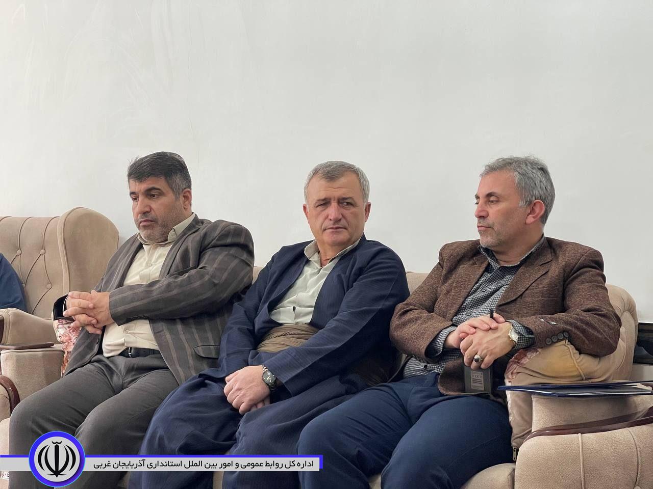 تکریم خانواده معظم شهدا