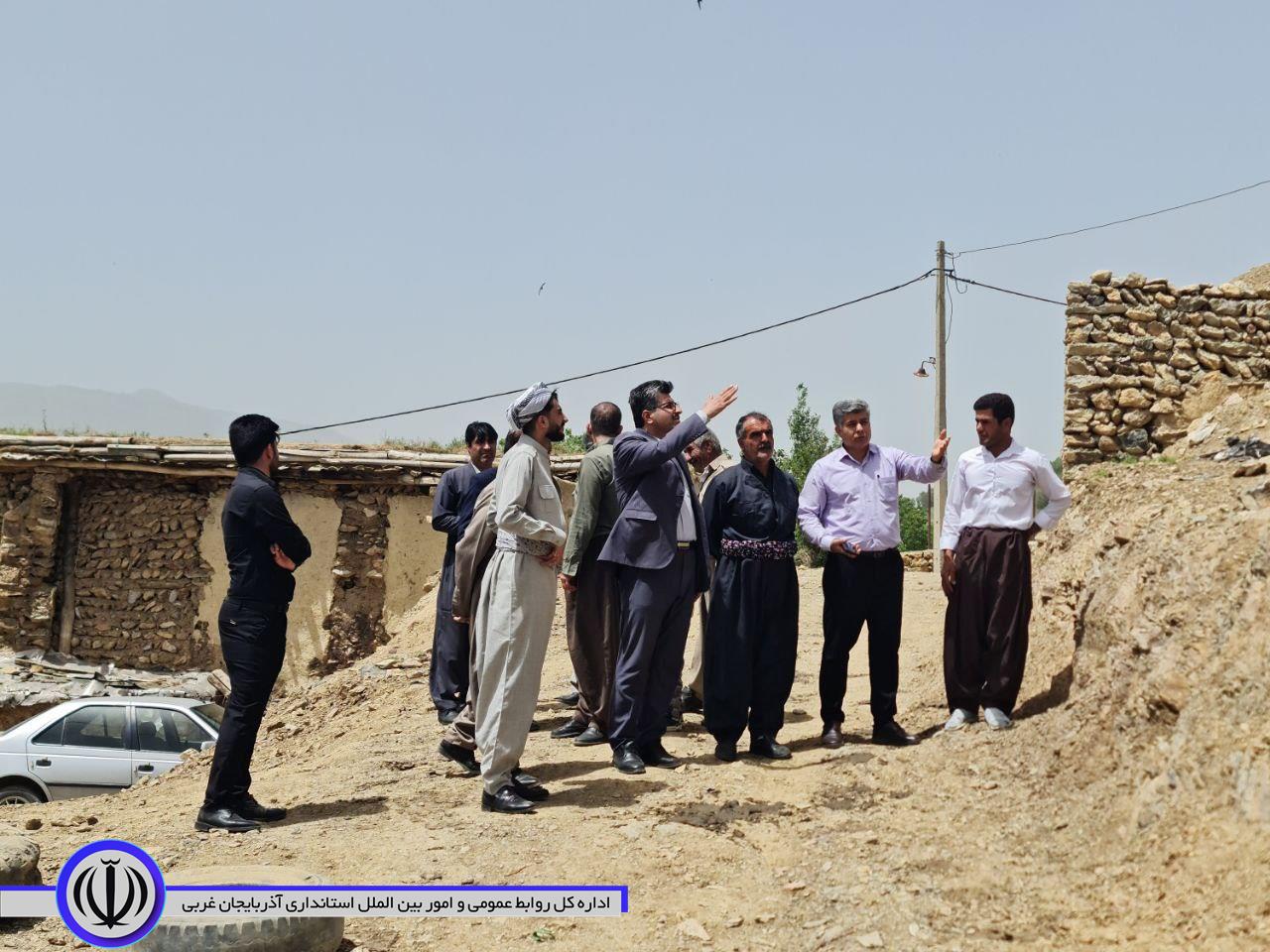 بازدید میدانی فرماندار شهرستان میرآباد از روستاهای "سیونه" و "سر میرگان"