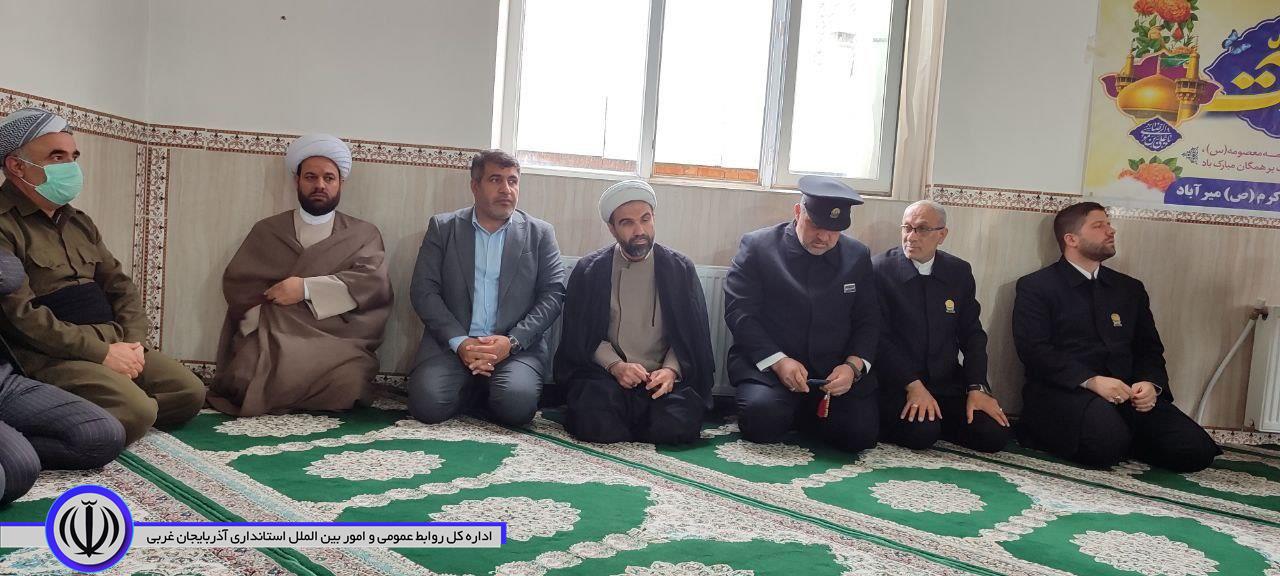 برگزاری مراسم معنوی محفل انس با قرآن و آئین پرچمگردانی پرچم متبرک رضوی