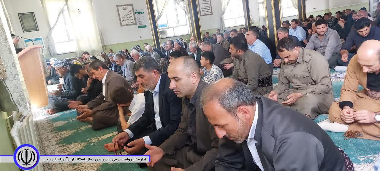 قدردانی و حمایت مردم متدین و دیندار شهرستان میرآباد از سپاه پاسداران و عملیات غرور آفرین «وعده صادق» علیه رژیم نامشروع صهیونستی