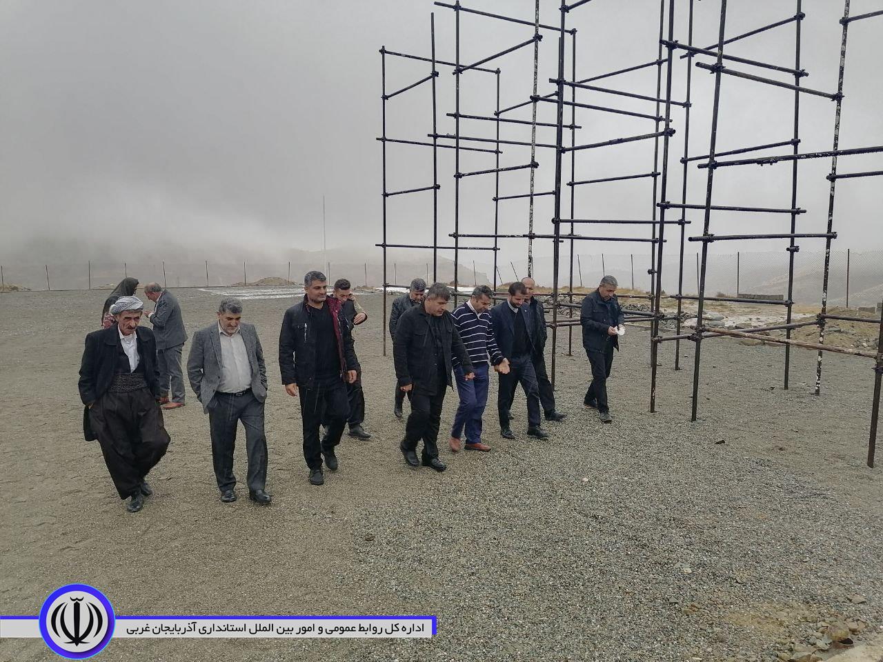 بازدید فرماندار میرآباد از دو پروژه ورزشی در حال احداث این شهرستان