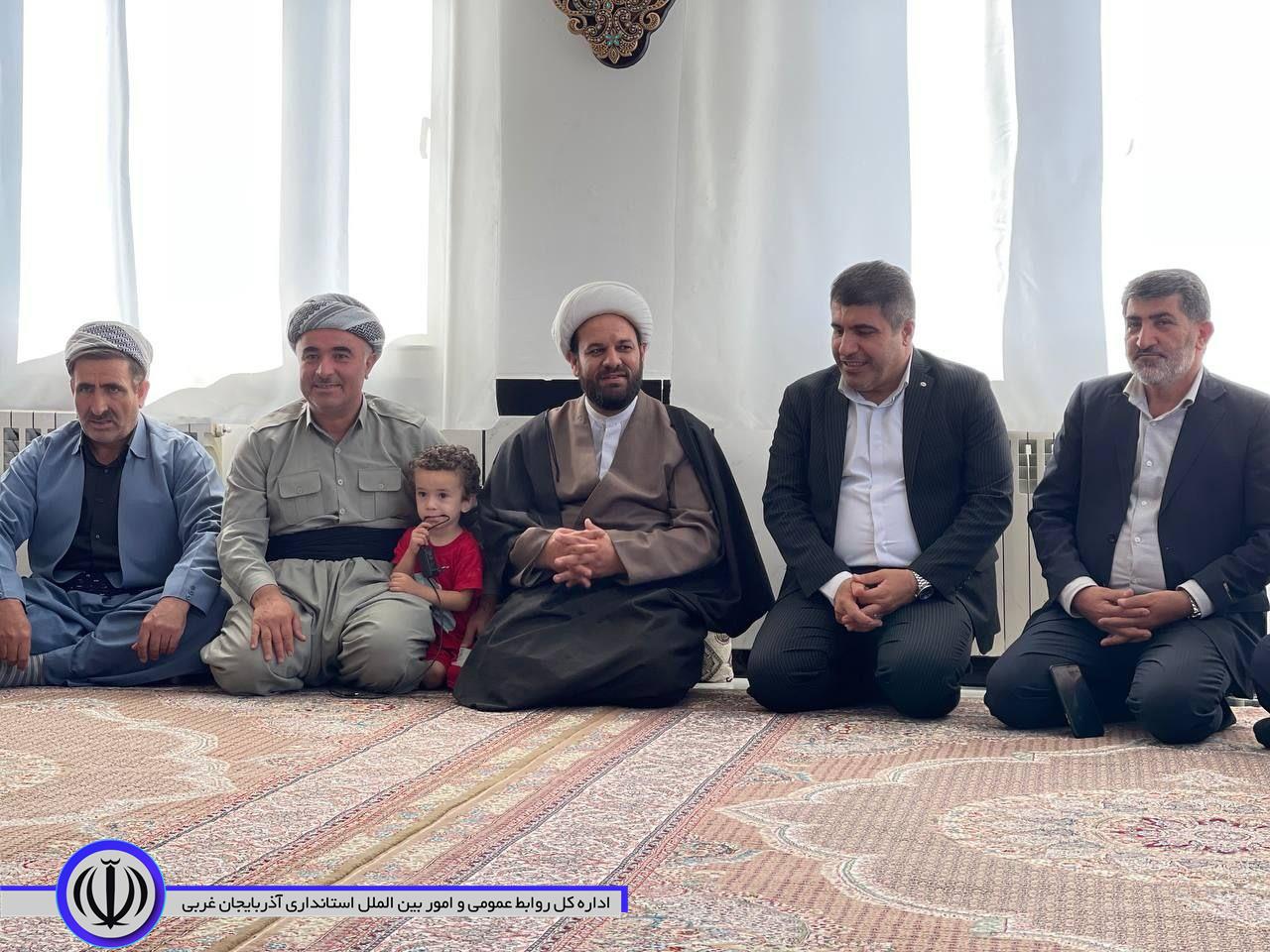 دیدار مسئولین شهرستان میرآباد با امام جمعه به مناسبت آغاز هفته دولت