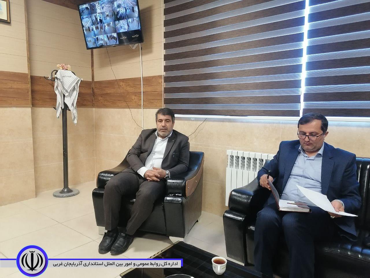 دیدار معاون غله و خدمات بازرگانی استان آذربایجان غربی با فرماندار میرآباد