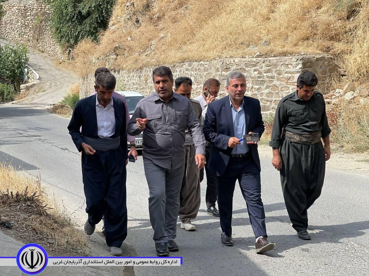 دیدار و سرکشی از خانواده های شهید روستای داود آباد