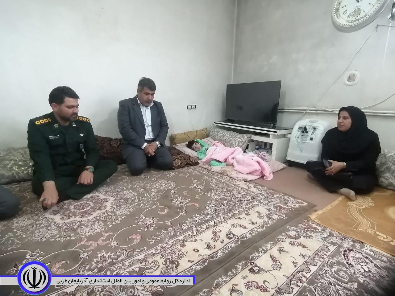 سرکشی و دیدار با معلولان و خانواده های معزز بهزیستی