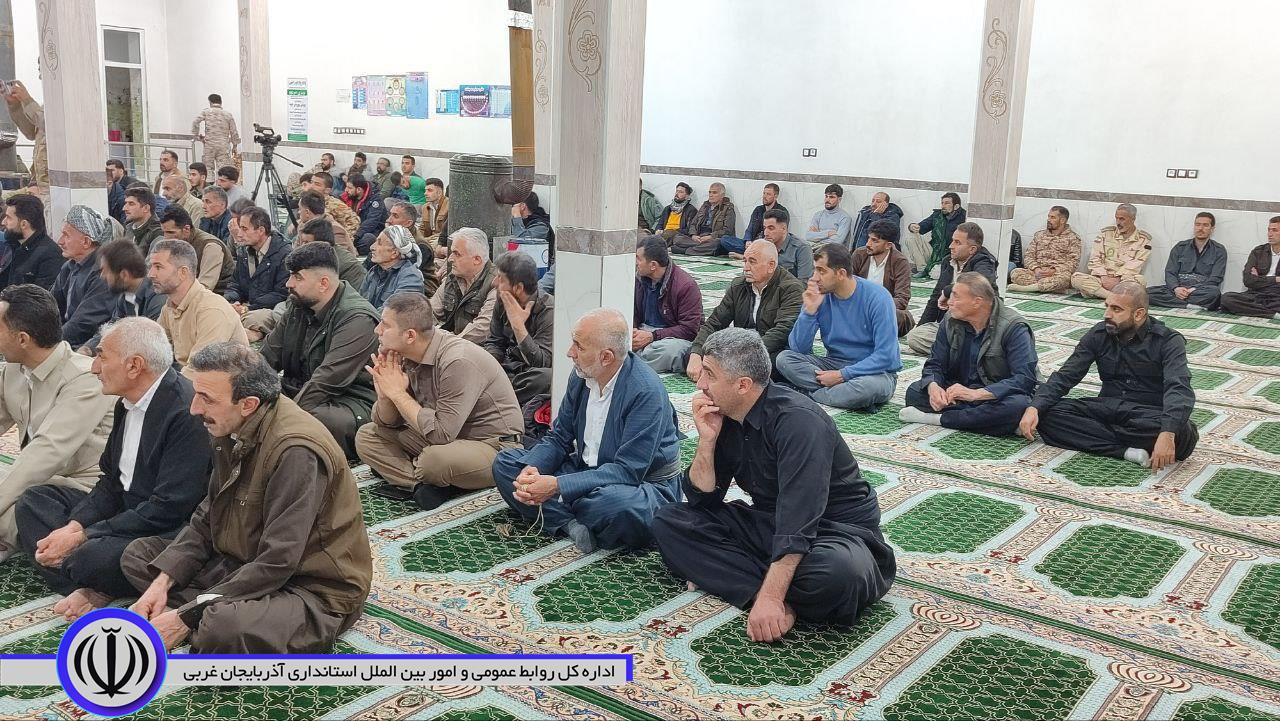 برگزاری ضیافت افطاری در روستای مرزی دولتو نعلین از توابع بخش مرکزی شهرستان میرآباد
