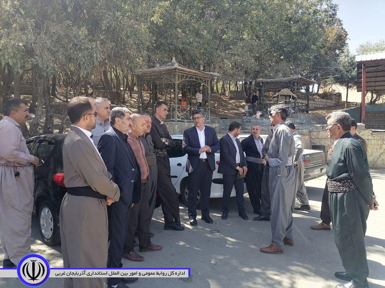 بازدید فرماندار میرآباد از مکان های پیشنهادی جهت برگزاری جشنواره انگور سیاه